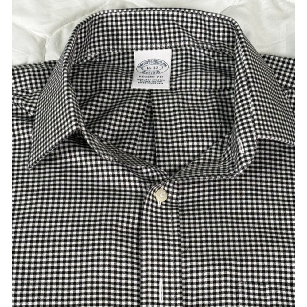 Brooks Brothers Mens 16-32 Regent Fit Non Iron Stretch Button Down Shirt